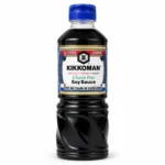 Kikkoman Sauce Soja Sans Gluten 1L, bouteille de sauce soja tamari avec bouchon bleu.