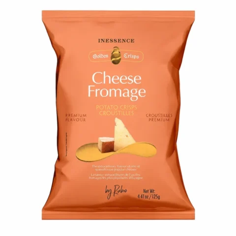 Paquet de chips Inessence Golden Crisps saveur fromage sans gluten 125g sur fond blanc