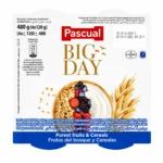 Pack de yaourt Pascual Big Day fruits des bois et céréales sans gluten 4x120g sur fond blanc